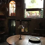 D'hotes La Chabriere Bed & Breakfast