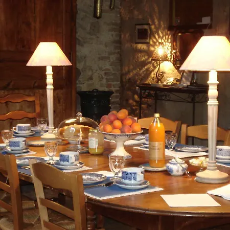 D'hôtes La Chabrière Bed & Breakfast Cliousclat